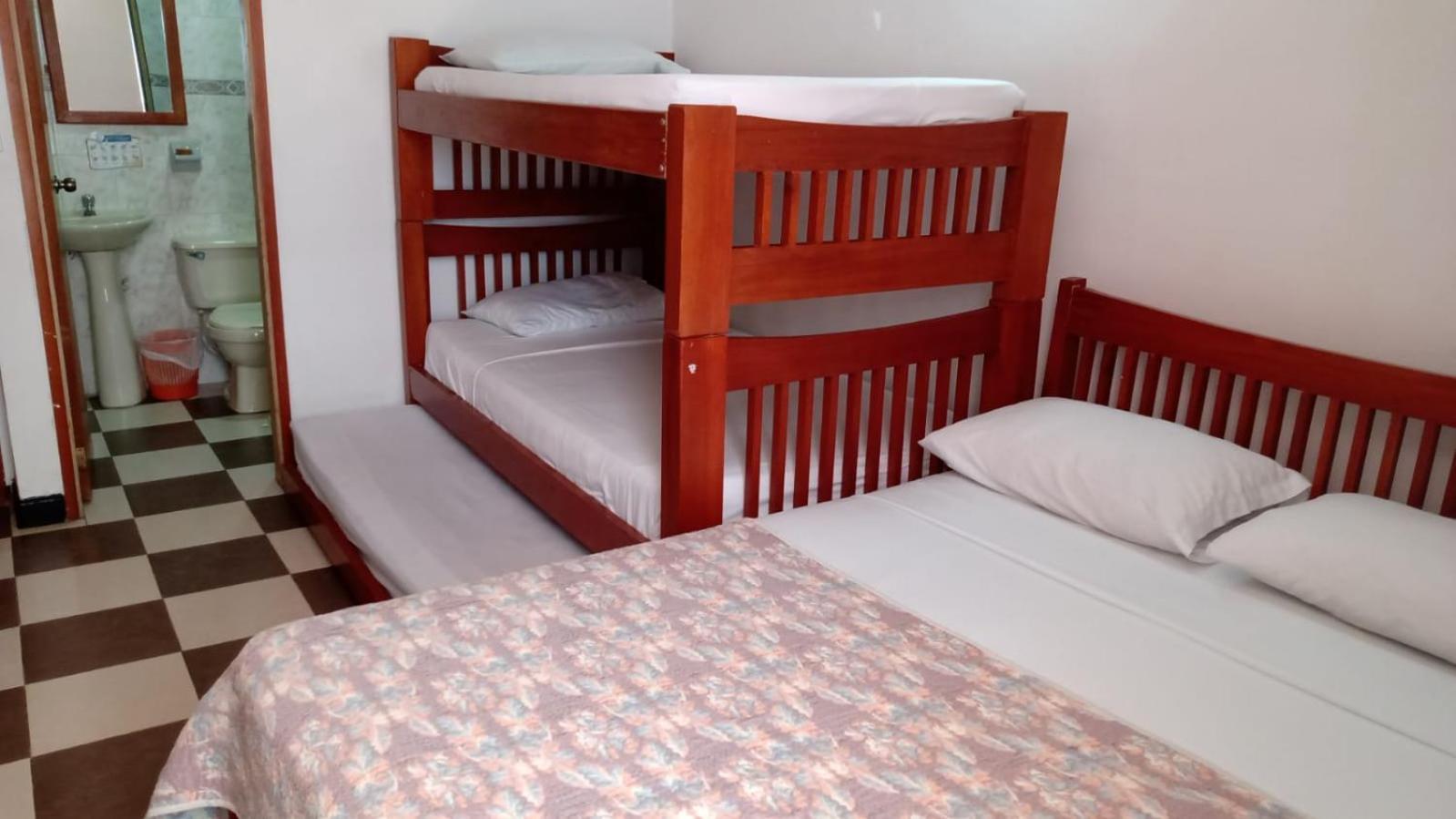 סנטה מרתה Hotel Bahia Plaza מראה חיצוני תמונה