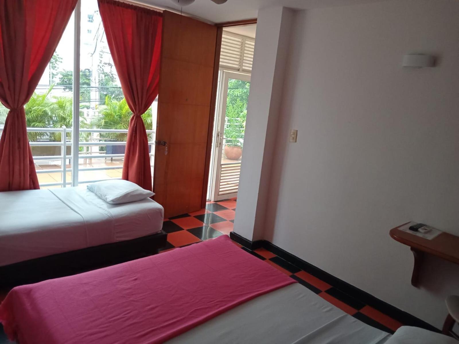סנטה מרתה Hotel Bahia Plaza מראה חיצוני תמונה